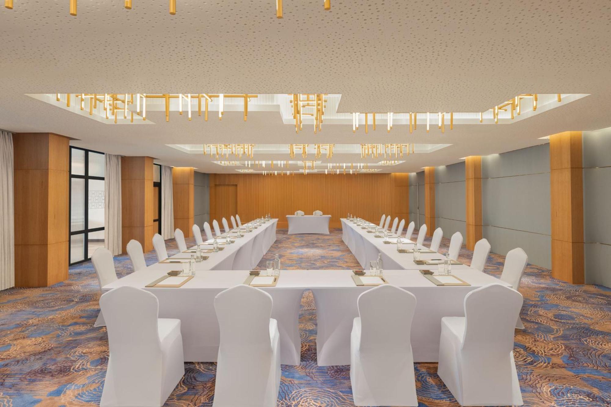 ホテル Courtyard By Marriott Goa コルバ エクステリア 写真