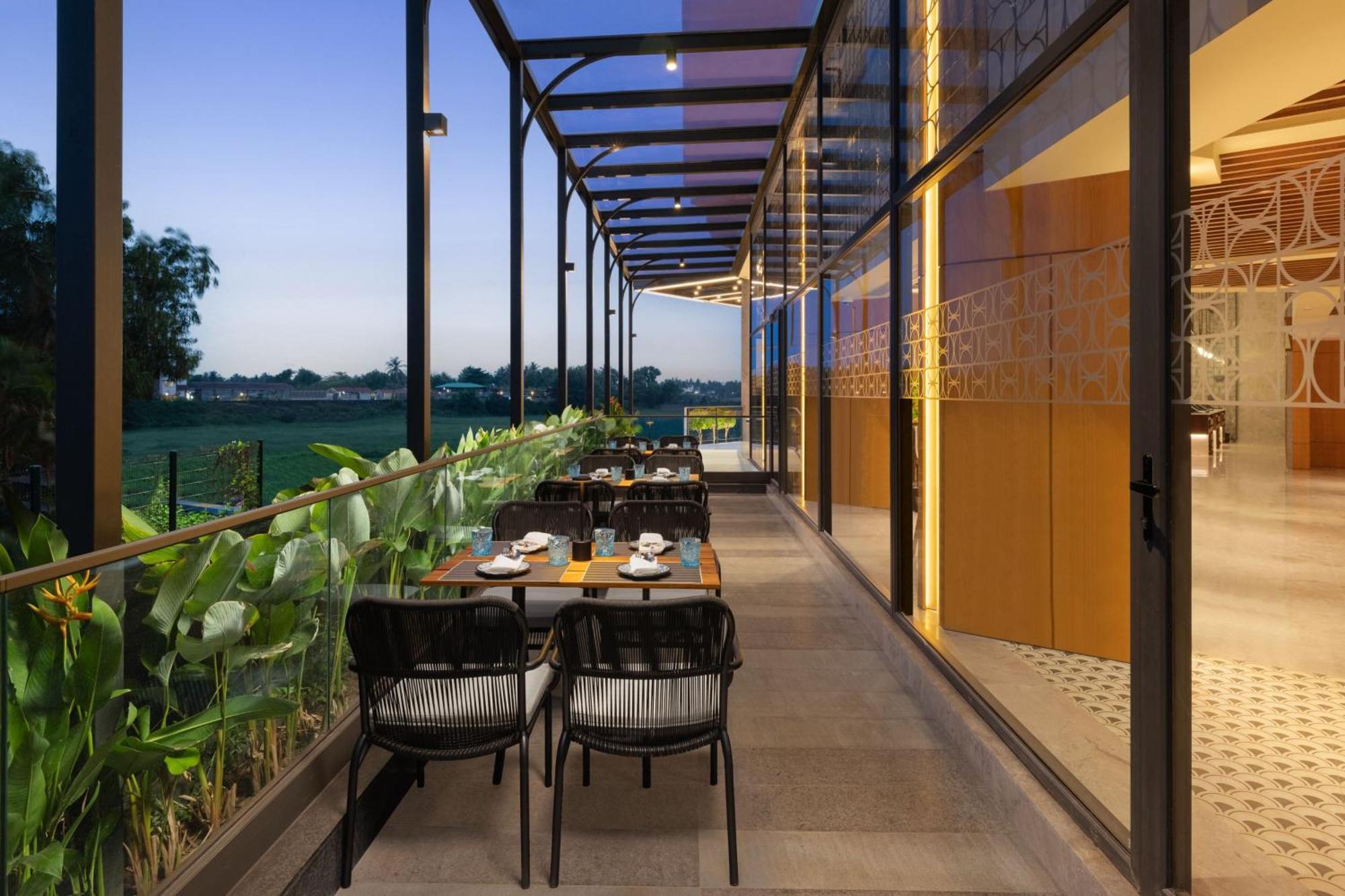 ホテル Courtyard By Marriott Goa コルバ エクステリア 写真