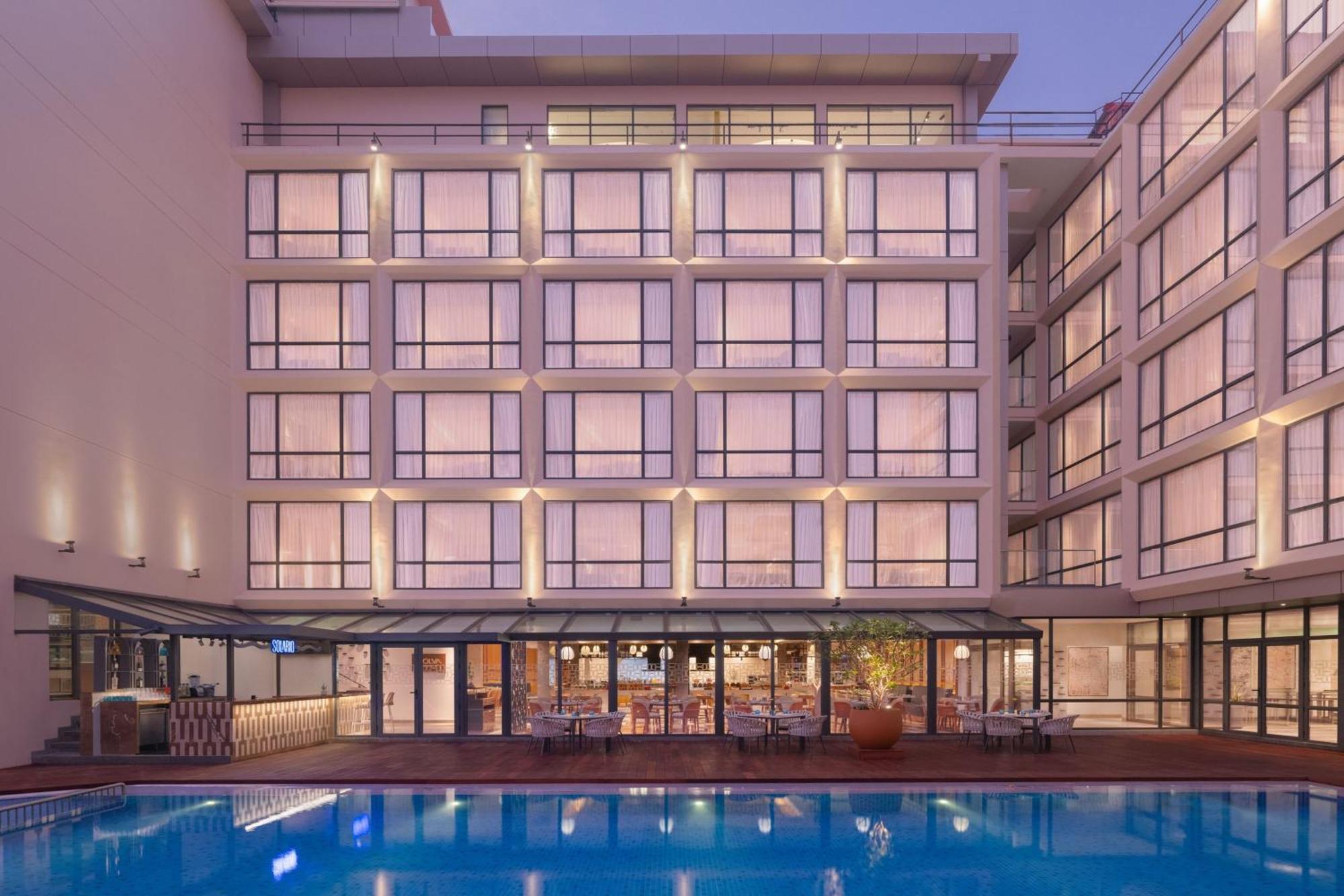 ホテル Courtyard By Marriott Goa コルバ エクステリア 写真