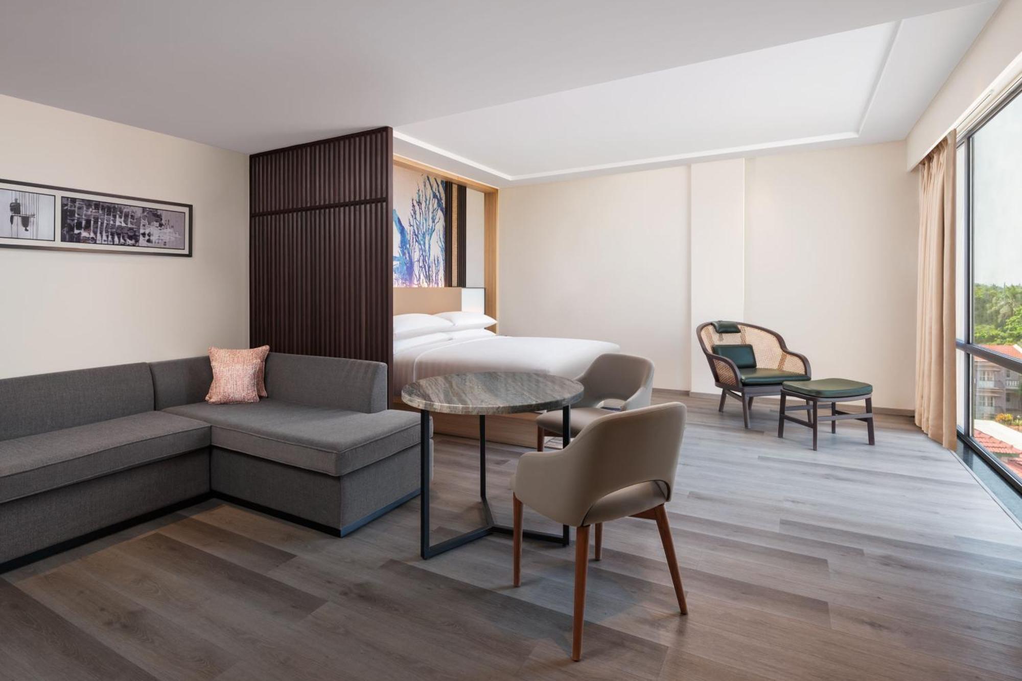 ホテル Courtyard By Marriott Goa コルバ エクステリア 写真