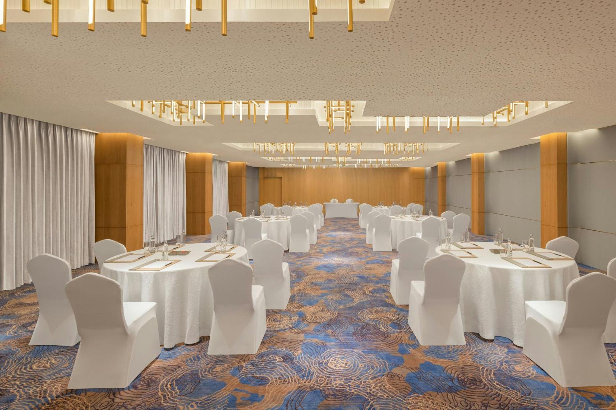 ホテル Courtyard By Marriott Goa コルバ エクステリア 写真