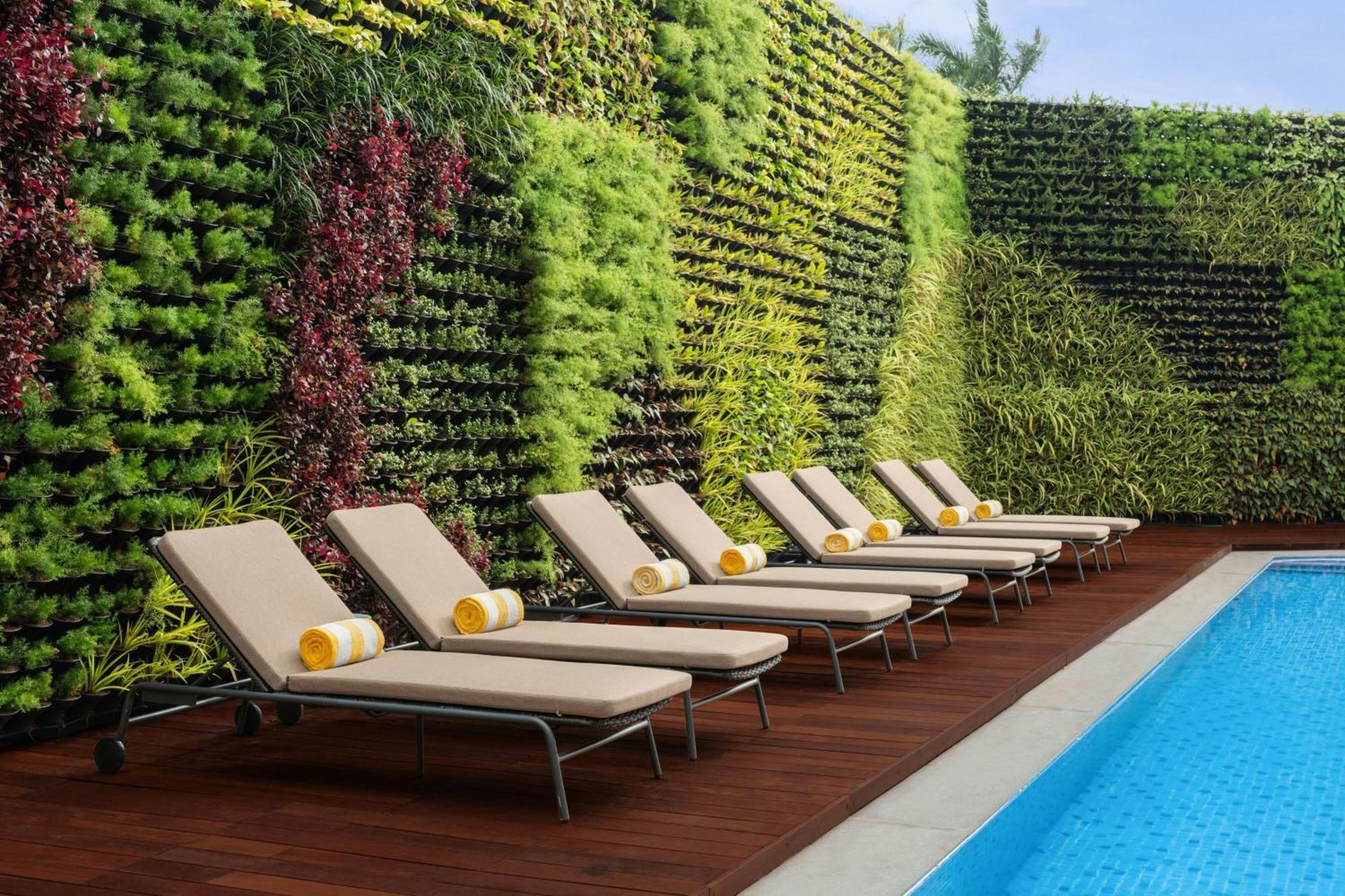 ホテル Courtyard By Marriott Goa コルバ エクステリア 写真