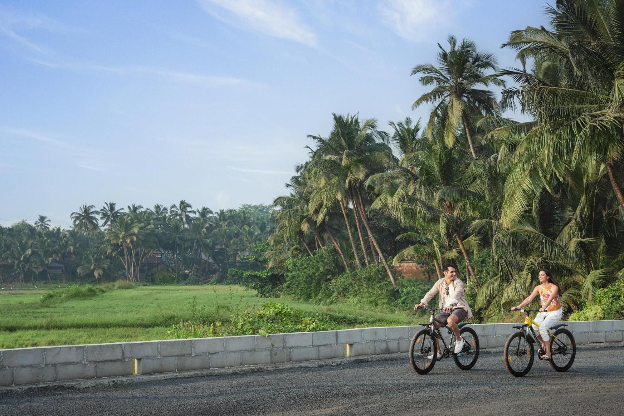 ホテル Courtyard By Marriott Goa コルバ エクステリア 写真